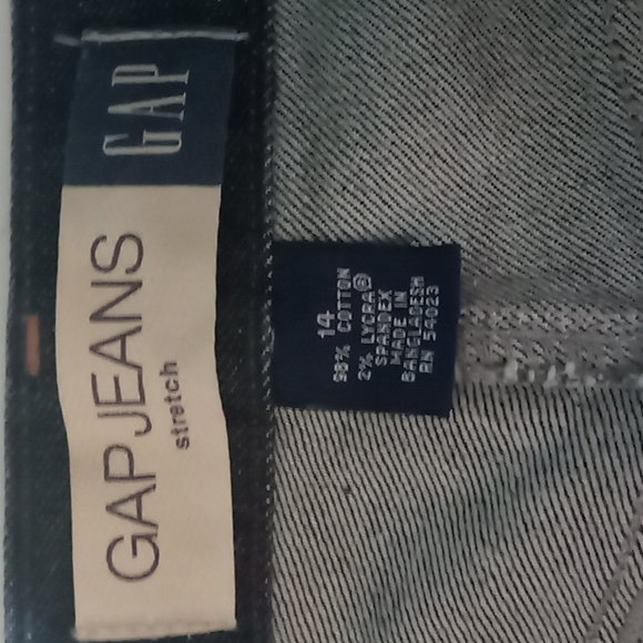 Gap jeans maxi skirt with long slit in the front Size 14. The price is FIRM - Picture 5 of 8